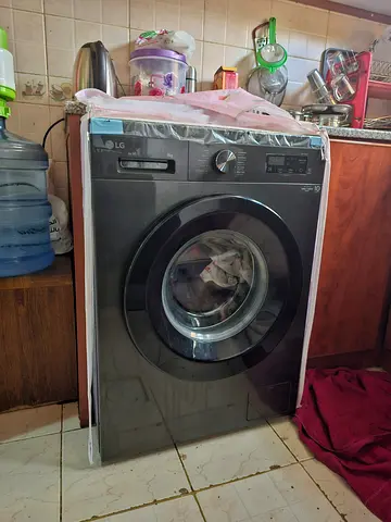 LG Front Load Washing Machine - 7kg, Grey, Good Condition