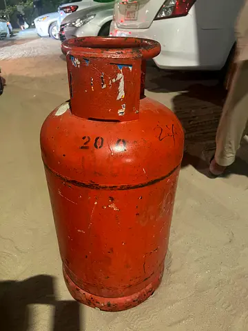 Gas cylinder full gas with free Delivery