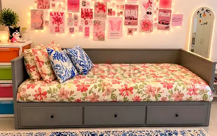 Bed ikea
