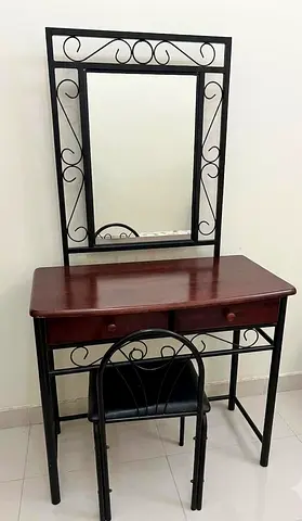 King bed with Mattress +Dressing Table +side tables