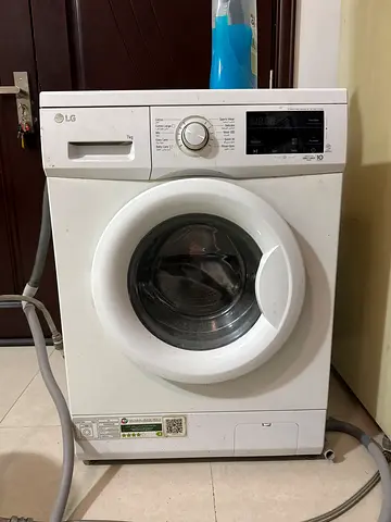 LG Front Load Washing Machine - 5kg, Good Working Condition