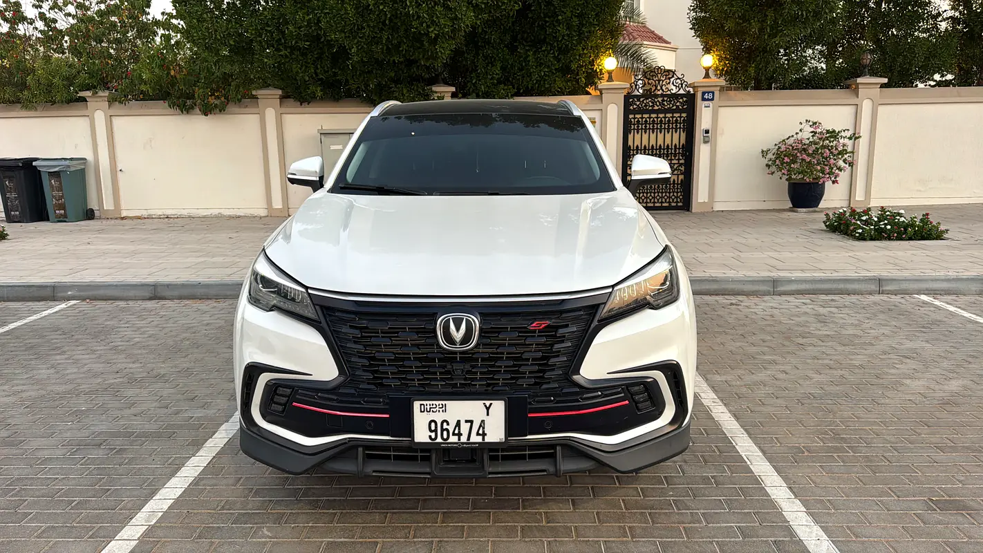 Changan CS85 2023 — photo 1 of 11