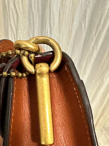 Coach Genuine leather brown shoulder bag - good condition