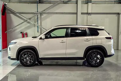 2025 Toyota URBAN CRUISER 照片 5