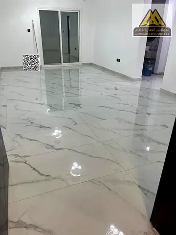 أفضل غرفة وصالة للإيجار في المويهات 3 – بناية جديدة وتشطيب راقٍ