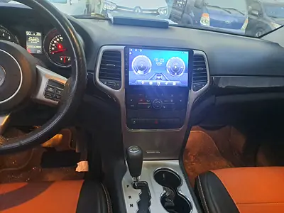 Aftermarket Android Car Stereo Head Unit with Touchscreen