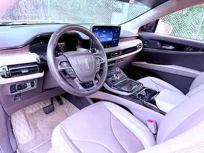 2023 Lincoln NAUTILUS 照片 10