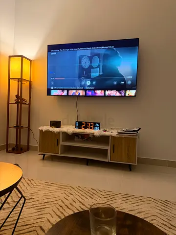 HomeBox TV Console White - BRAND NEW CONDITION