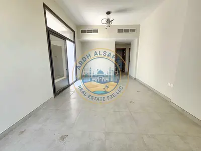 New barnd building 2bhk paint house with 2 balcony and wardrobe and 3 washrooms Open view Aljada Sarab