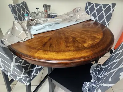 6 SEATER DINNING TABLE WITH BLENDER FREE