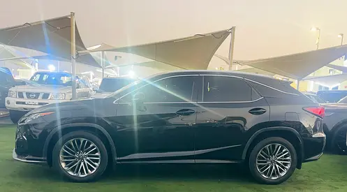 صورة 10 لـ 2021 Lexus RX-SERIES