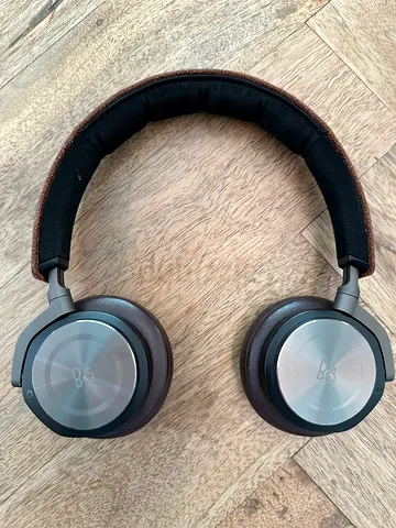 BO Beoplay H8 wired Over-Ear Headphones - Excellent Condition