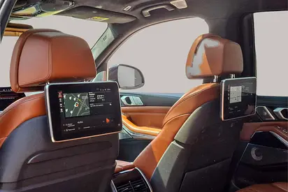2019 BMW X7 缩略图 12