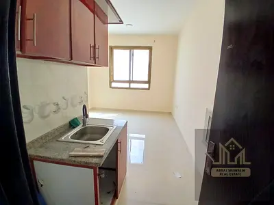 Luxurious spreat kitchen studio neat and clean Amazing apartment good family bluding just 16k ..Muwaileh Area