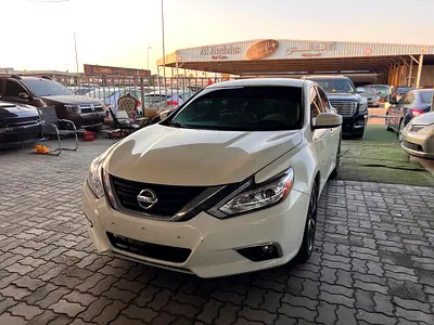 2017 Nissan ALTIMA — фото 2