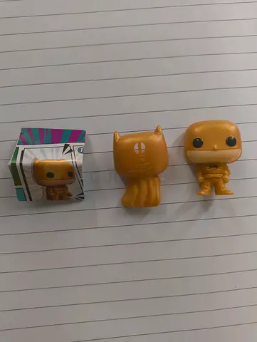 Golden Batman Funko Pop With Original Leaflet BPZ Kinder Joy Rare Limited Edition