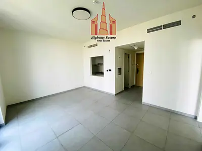 Luxurious 1bhk apartment for sale in Boulevard :::: Ready to move :::: semi close kitchen ::::