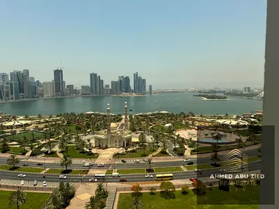 1BR apartment in Al Majaz 2 with master bedroom, closed kitchen, 2 bathrooms, wardrobes, panoramic