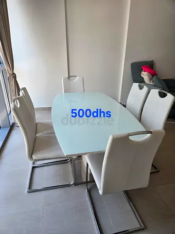 Table dining