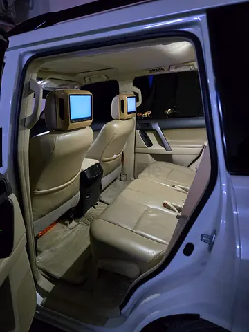 Toyota Prado VXR 2014 | GCC Specs | Top Option | Excellent Condition