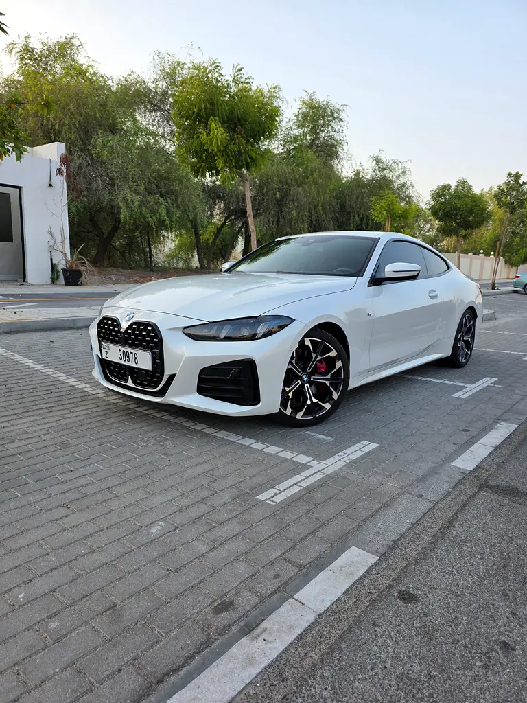 BMW 4-Series 2025 — photo 1 of 13
