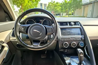 2020 Jaguar E-PACE — миниатюра 10
