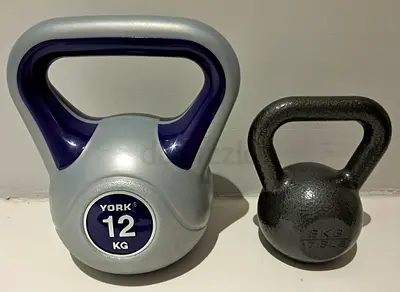 Branded New 2 kettle bell