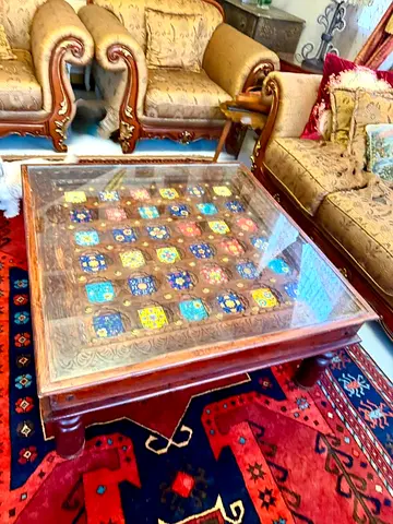 Marina coffee table