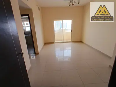 ارقي التشطيبات *  فرصه ممتازه *  بلكونه * مساحه كبيره * سعر خيال * صيانه فري * تكيف مركزي * تسهيل ف الدفعات