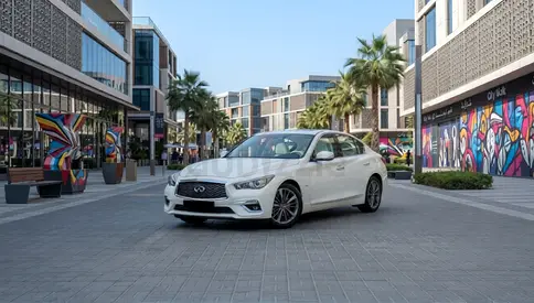 GCC - Zero Accident - Immaculate condition - Full Options - CarPlay - Cruise Control