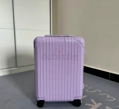 New cabin suitcase