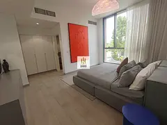 The unique City Hills villa offers a perfect blend of luxury and spaciousness. This unfurnished vill