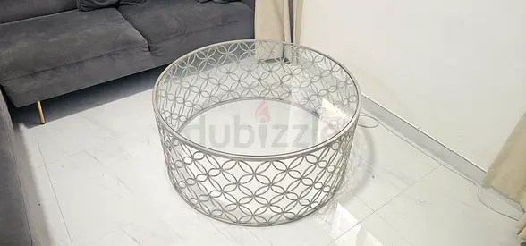 Round Glass Coffee Tea Table with Decorative Metal Frame