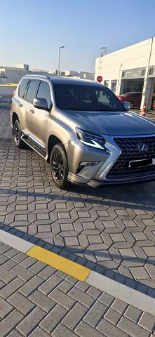 Lexus GX 460 Platinum 2023 | GCC Specs | Low Mileage | Under Warranty | First Owner