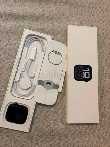 Apple Watch Series 10 jet black with Charger and Original Box - excellent condition