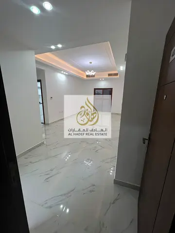 Al Muwaihat 3, 2 bedrooms, living room, 3 bathrooms, opposite Ajman Academy and school complex