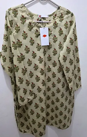 Khaadi farshi shalwar printed 3pc dress