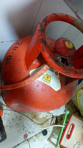 Used LPG Gas Cylinder (Emirates Gas)