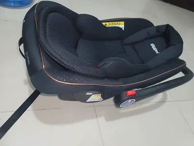 Giggles Journey baby car seat