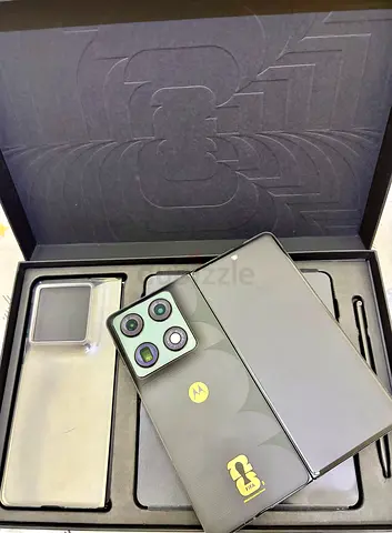 Motorola Razr Fold 2026 World Cup Edition TDRA