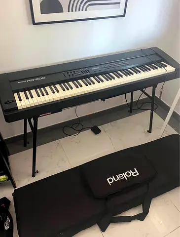 Roland RD 600 Keyboard - 88 weighted keys