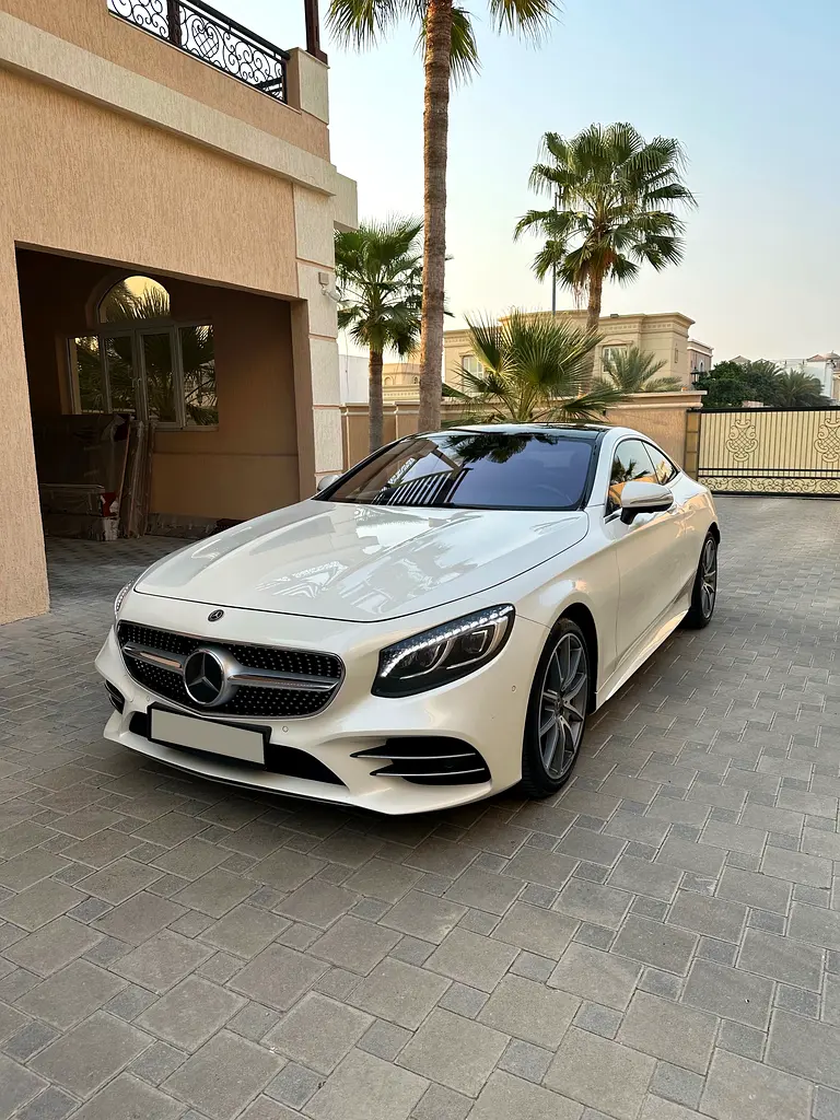 Mercedes-Benz S-Class 2018 — photo 1 of 12
