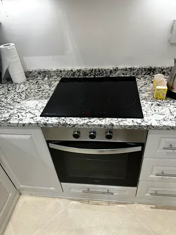 Cooker and oven