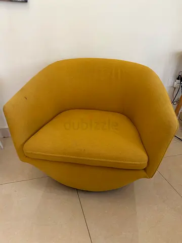Set of twinYellow curved swivel lounge chairs