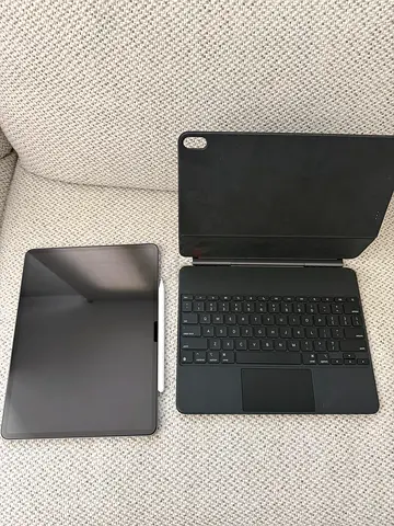 iPad Air M3 13 inch, Apple Magic Keyboard, Apple Pencil Pro