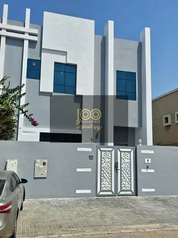 الباحثين عن الخصوصية والمساحات الواسعة قريبه للخدمات اليومية