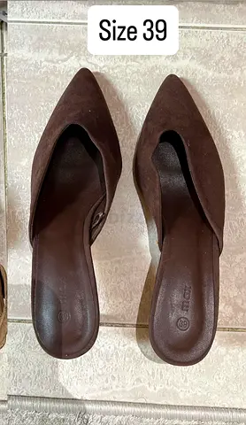 Preloved Brown Pointed Slip-on Mules - Size 39
