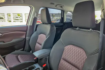2025 Toyota URBAN CRUISER 照片 11