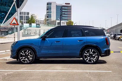 2025 MINI COUNTRYMAN — миниатюра 5