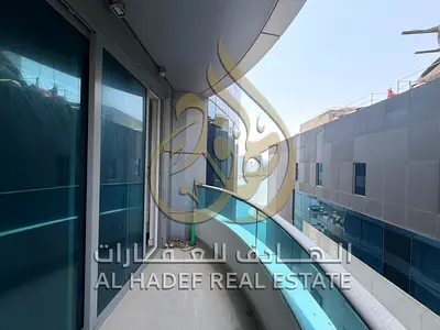 🏡 شقة غرفتين وصالة مفروشة بالكامل للإيجار السنوي في المجاز 3 – إطلالة مميزة وخدمات فندقية 🏡  استمتع بتجربة سكن راقية في قلب المجاز 3، إحدى أكثر المن